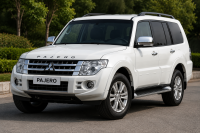 MITSUBHISHI Pajero